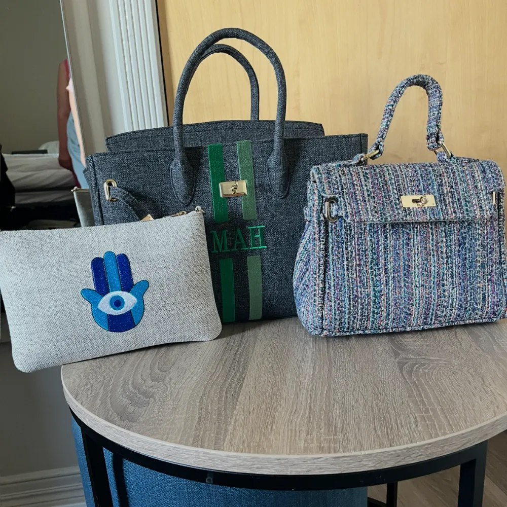 Customer with I Am Levant bag